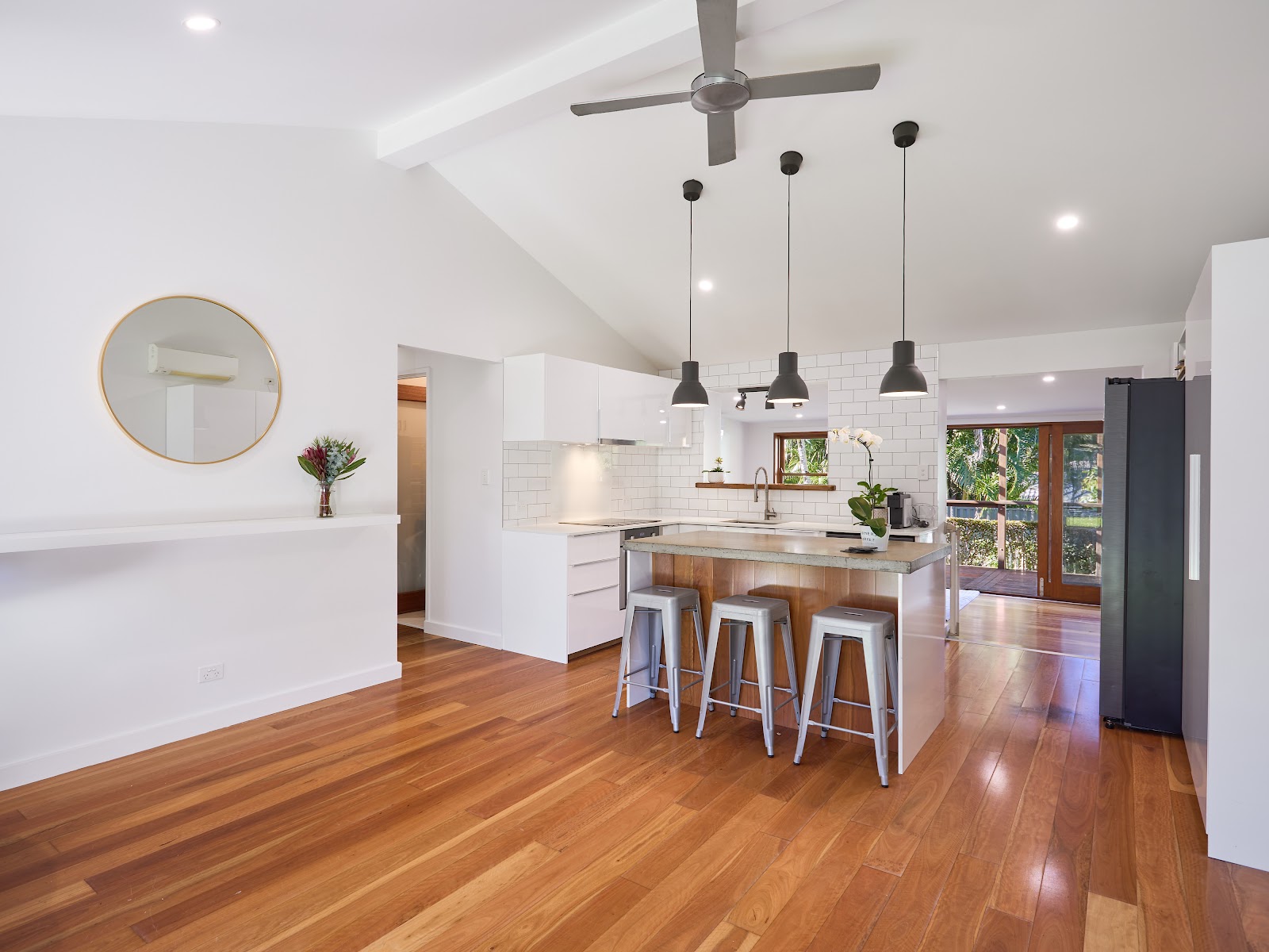 41 Yarrayne Road, Nerang QLD 4211, Nerang - Thumbnail 2