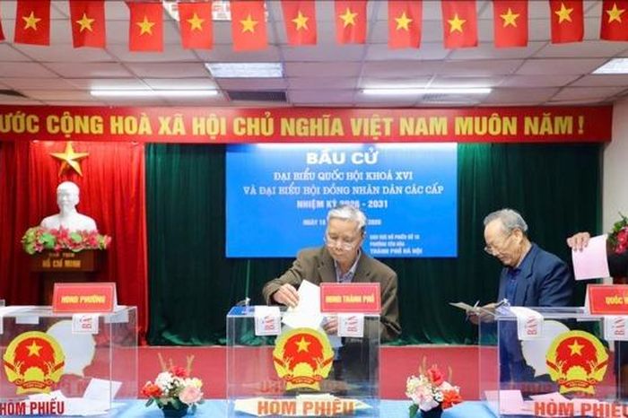 Kỳ bầu cử thành công với nhiều tiêu chí vượt trội - Đài Phát thanh và truyền hình Hà Nội