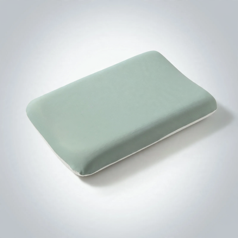 Year-round neck pillow with gel and memory foam