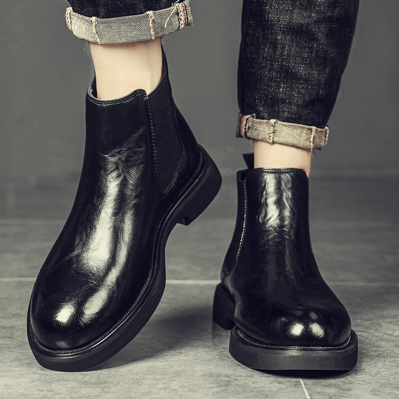 Men's Chelsea Boots made of soft leather, slip-resistant