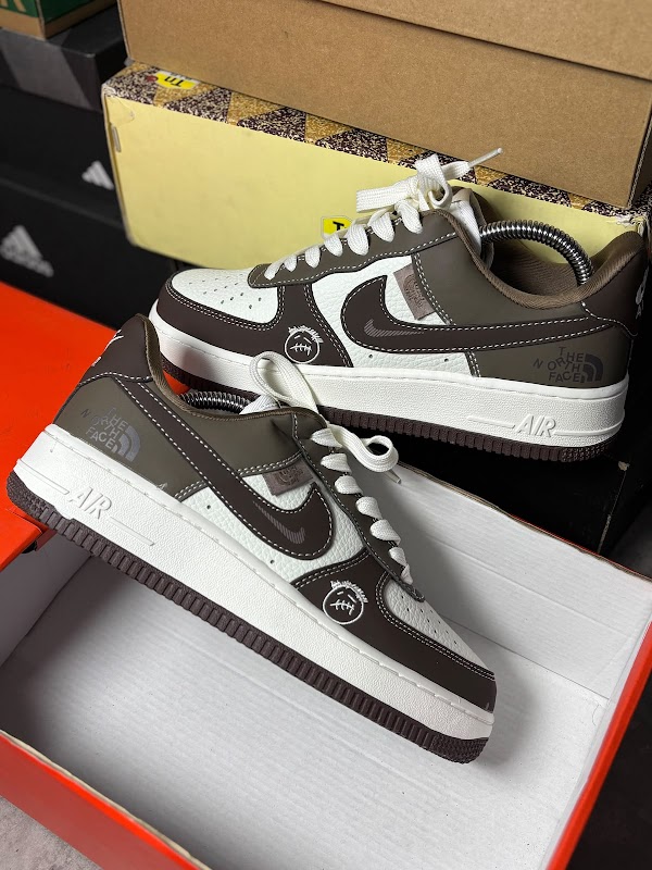 Nike Air Force 1 Café Blanco