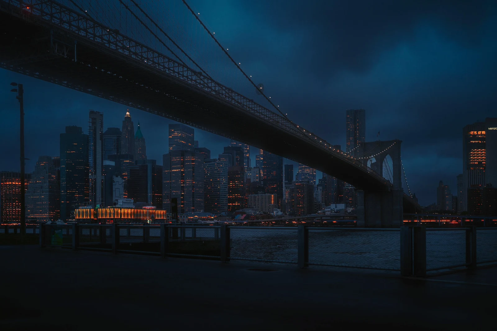 Brooklyn Bridge Over Dark Manhattan - Moody Cityscape Photography 4K Wallpaper (4096x2732)