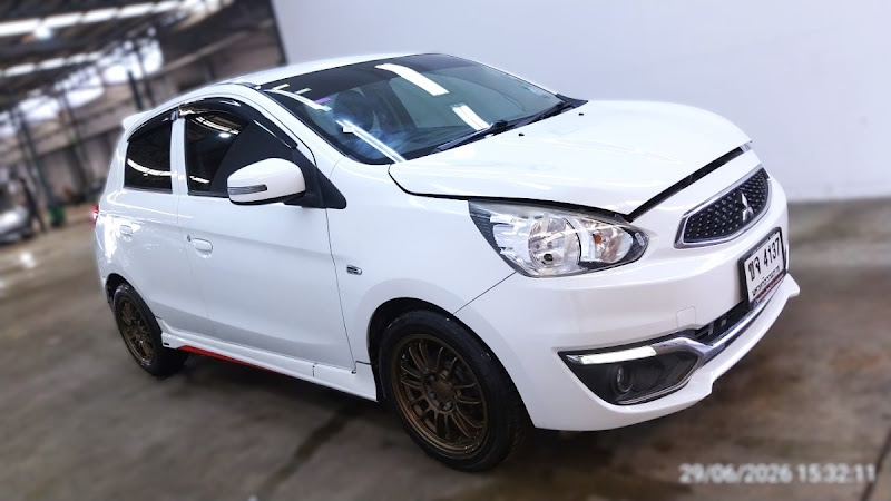 MITSUBISHI MIRAGE