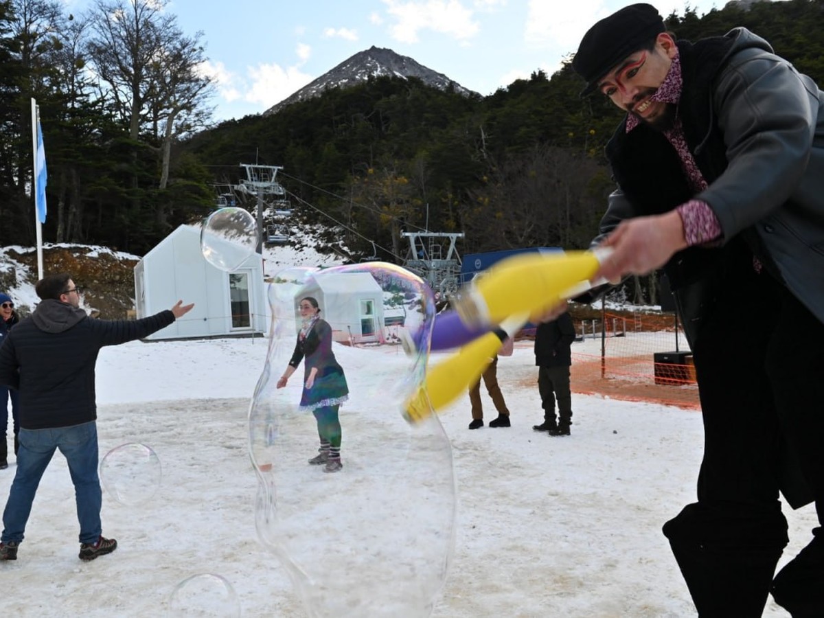 Los eventos enmarcados en la fiesta nacional del invierno reunieron a residentes y turistas para celebrar el invierno