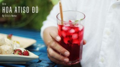 Để thưởng thức nước atiso đỏ cũng khá đơn giản. Bạn nào đã làm thử atiso rồi thì thử pha theo cách của mình bên dưới nha:50ml atiso đỏ, 20 ml nước lọc, 2 tsp đường cát, 1/2 trái tắc. Quậy cho tan đường là có thể thưởng thức. Bạn nào có hạt chia, thì cho thêm hạt chia vào lại càng hấp dẫn nha!