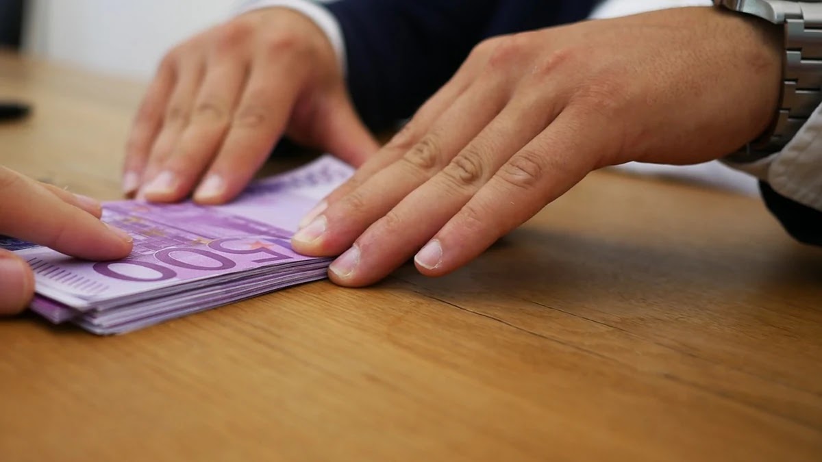 대출 한도와 금리 결정에 미치는 신용등급 영향과 기준