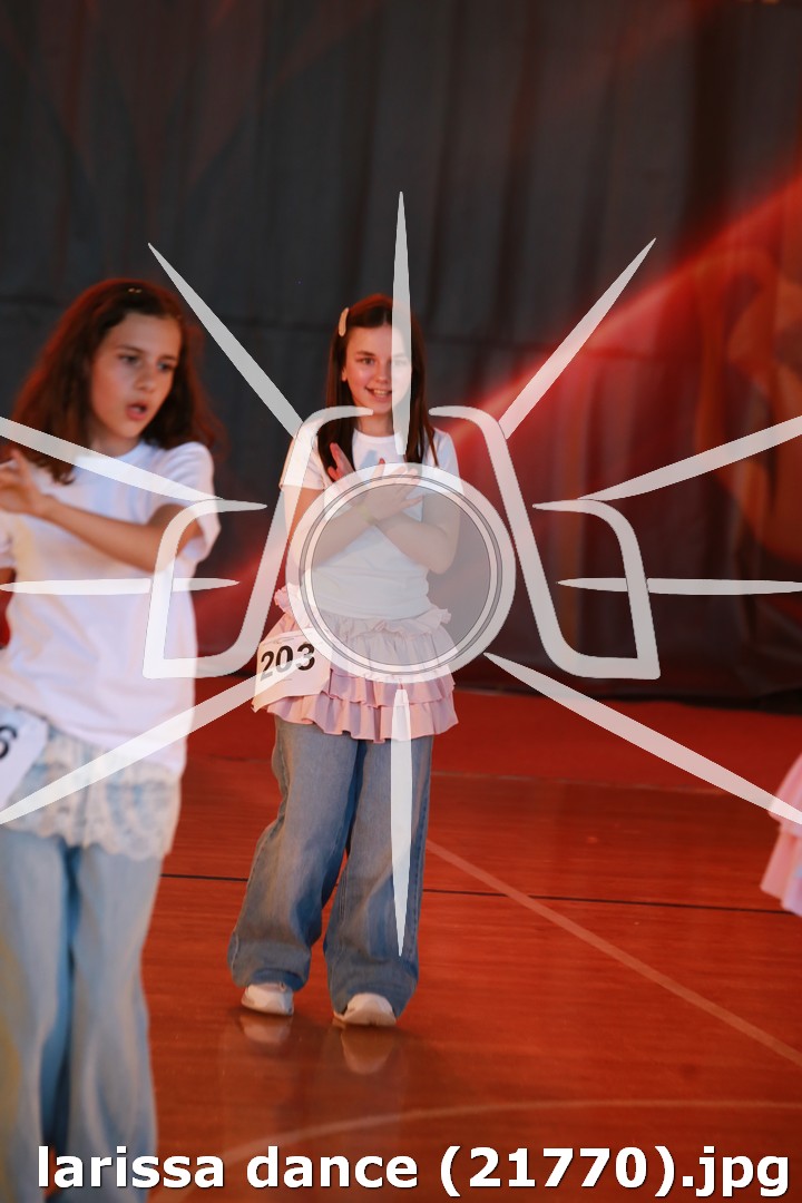 larissa dance (21770).jpg