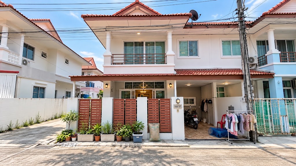 พนาสนธิ์ บ่อแร่ · วิชิต