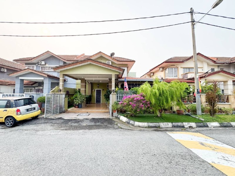 2 Storey Semi-D Cluster, Seksyen 6 Bandar Bukit Mahkota, Bangi — Bandar Bukit Mahkota, Bangi, Selangor