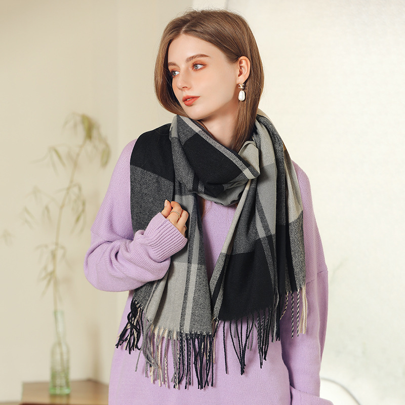 Checkered Women's Winter Scarf with Fringes