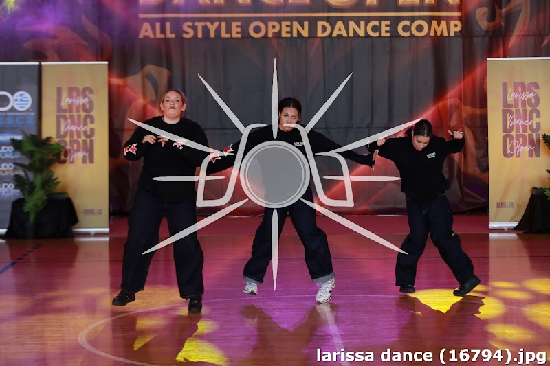 larissa dance (16794).jpg
