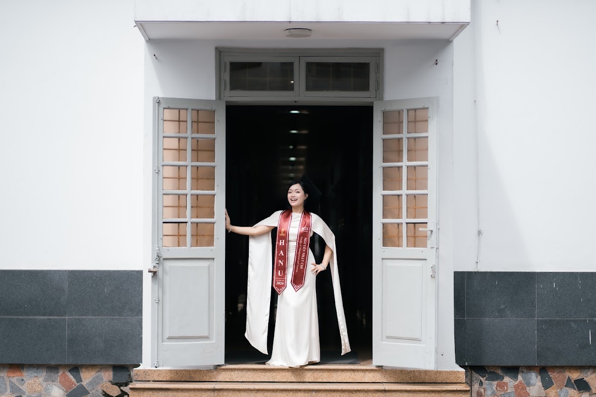 Kỷ niệm tốt nghiệp DSC09303