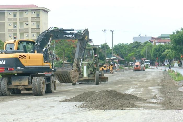 Quyết tâm sớm hoàn thành GPMB dự án mở rộng Quốc lộ 21B - Đài Phát thanh và truyền hình Hà Nội