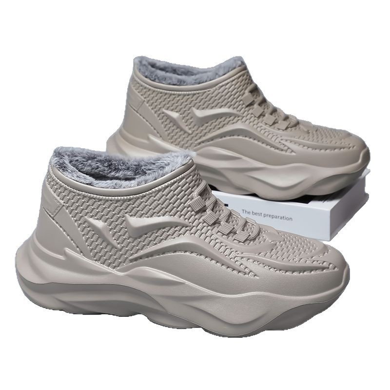 Insulated men's winter boots with wedge heel
