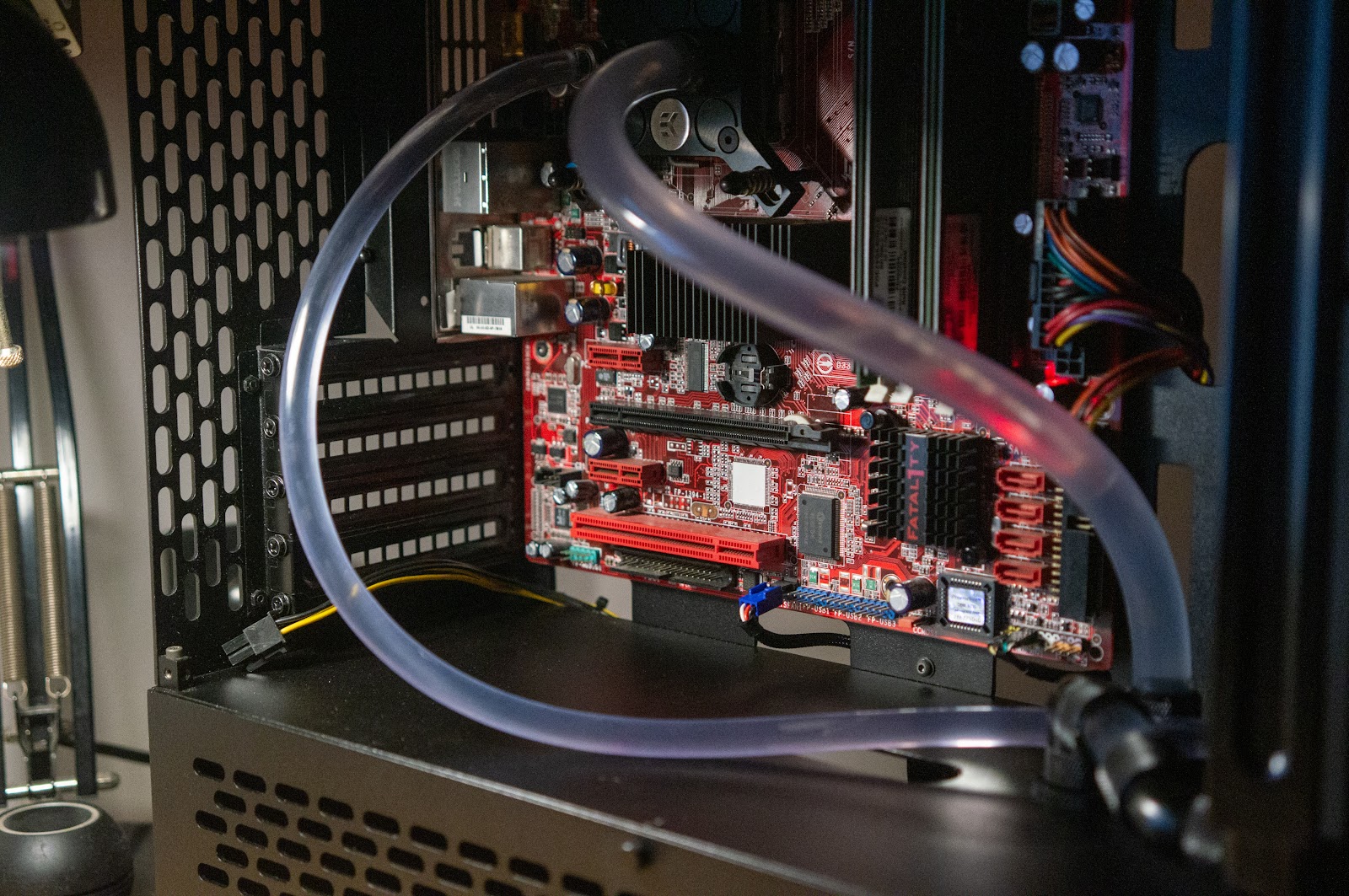1WE5t1pCI62EohC8KiA_Usf0ySHYuOjYQ
