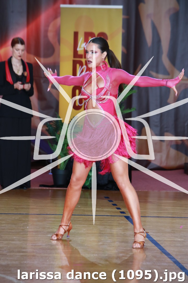 larissa dance (1095).jpg