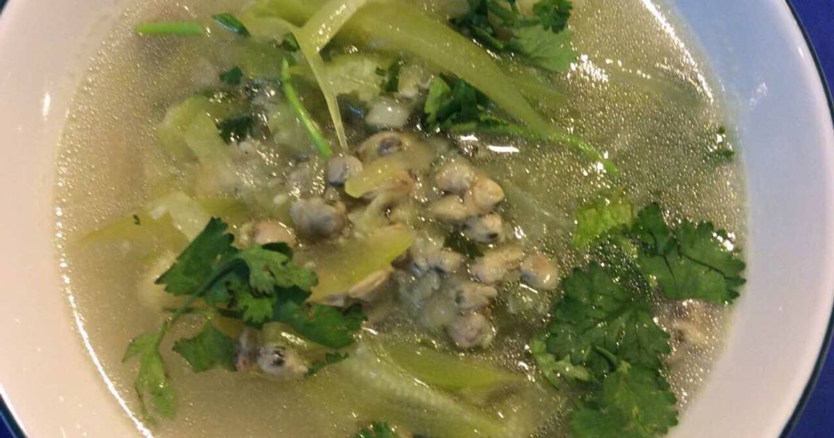 Hến nấu canh dưa hường