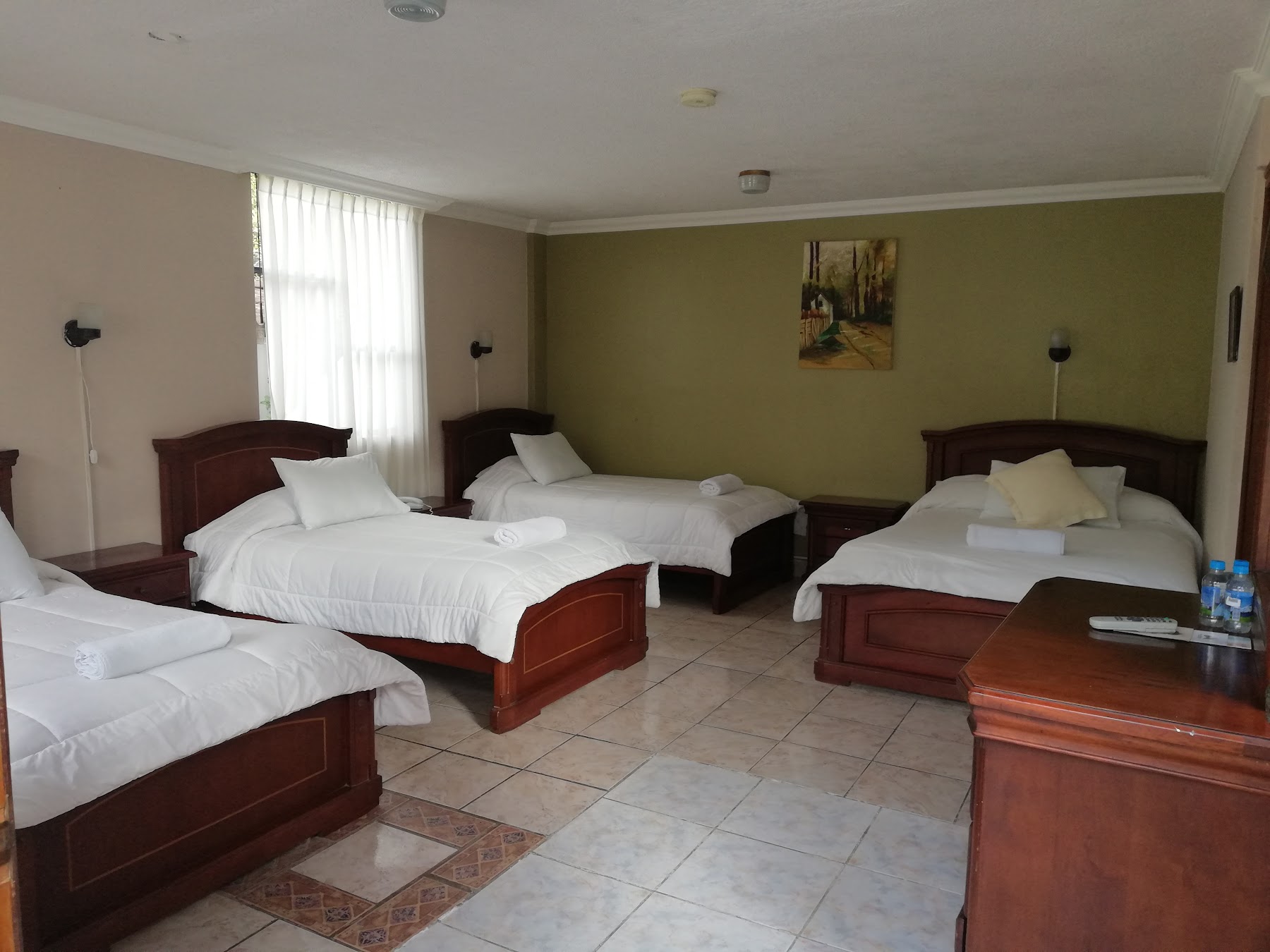 Habitación amplia para familias en Casa Giralda