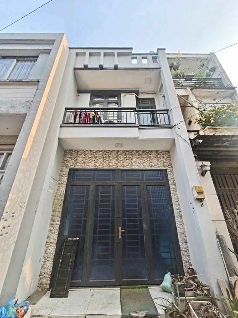 Bán nhà 52m2, 2 Tầng,  hẻm xe hơi Chiến Lược, Bình Tân – ảnh mặt tiền – Chiến Lược, Phường Bình Trị Đông, Quận Bình Tân, TP Hồ Chí Minh