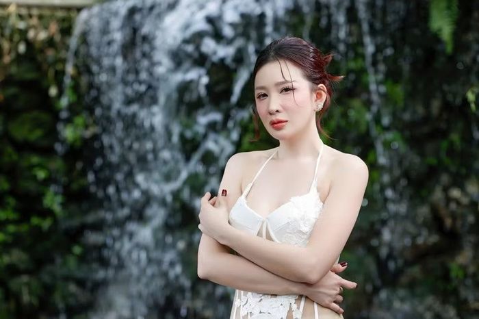 Vợ Dương Ngọc Thái tái xuất gây bất ngờ sau khi sinh con - Báo Tri thức &amp; Cuộc sống