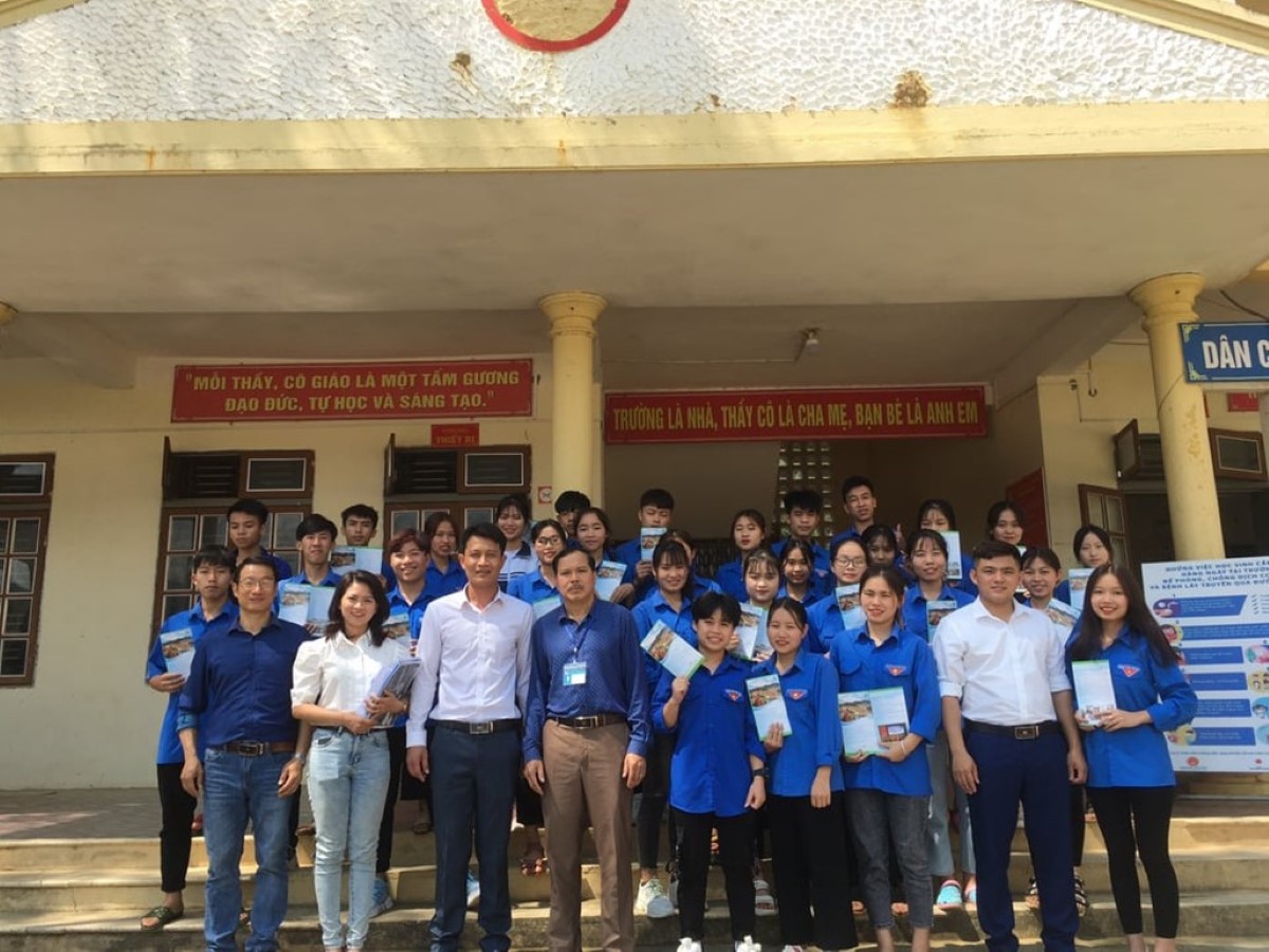 Công tác tư vấn hướng nghiệp, tư vấn tuyển sinh cho học sinh một số trường THPT trên địa bàn tỉnh Sơn La của Trường Đại học Tây Bắc