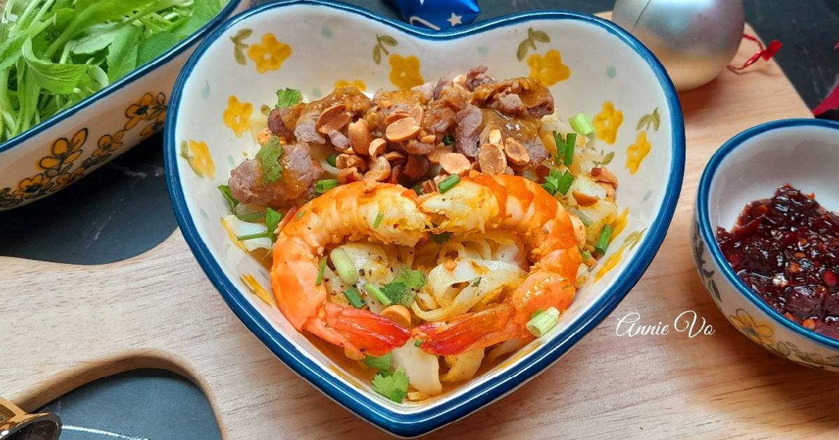 Mì Quảng tôm bò
