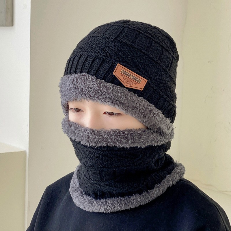 Winter Set: Lined knitted hat with ear protection and scarf
