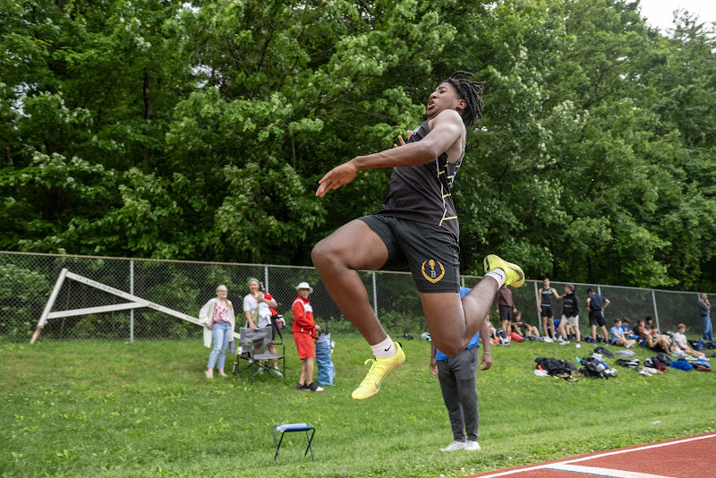 Photo from HS: Track & Field of Kevin Jones