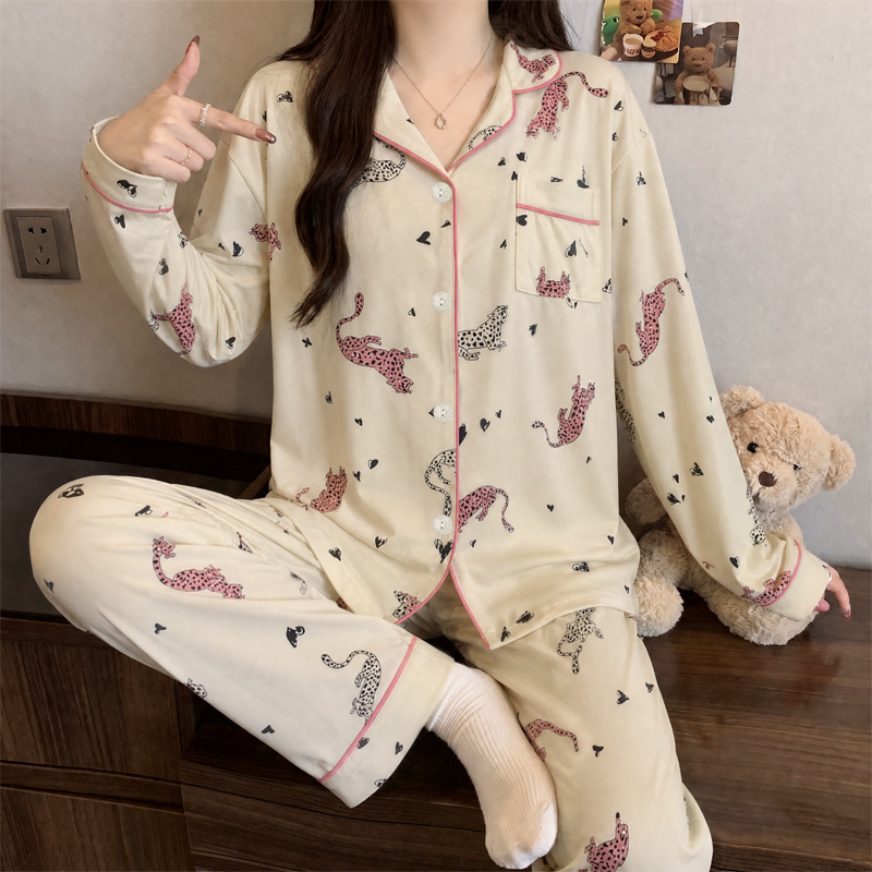 Women's pajamas, long-sleeved, cotton-like