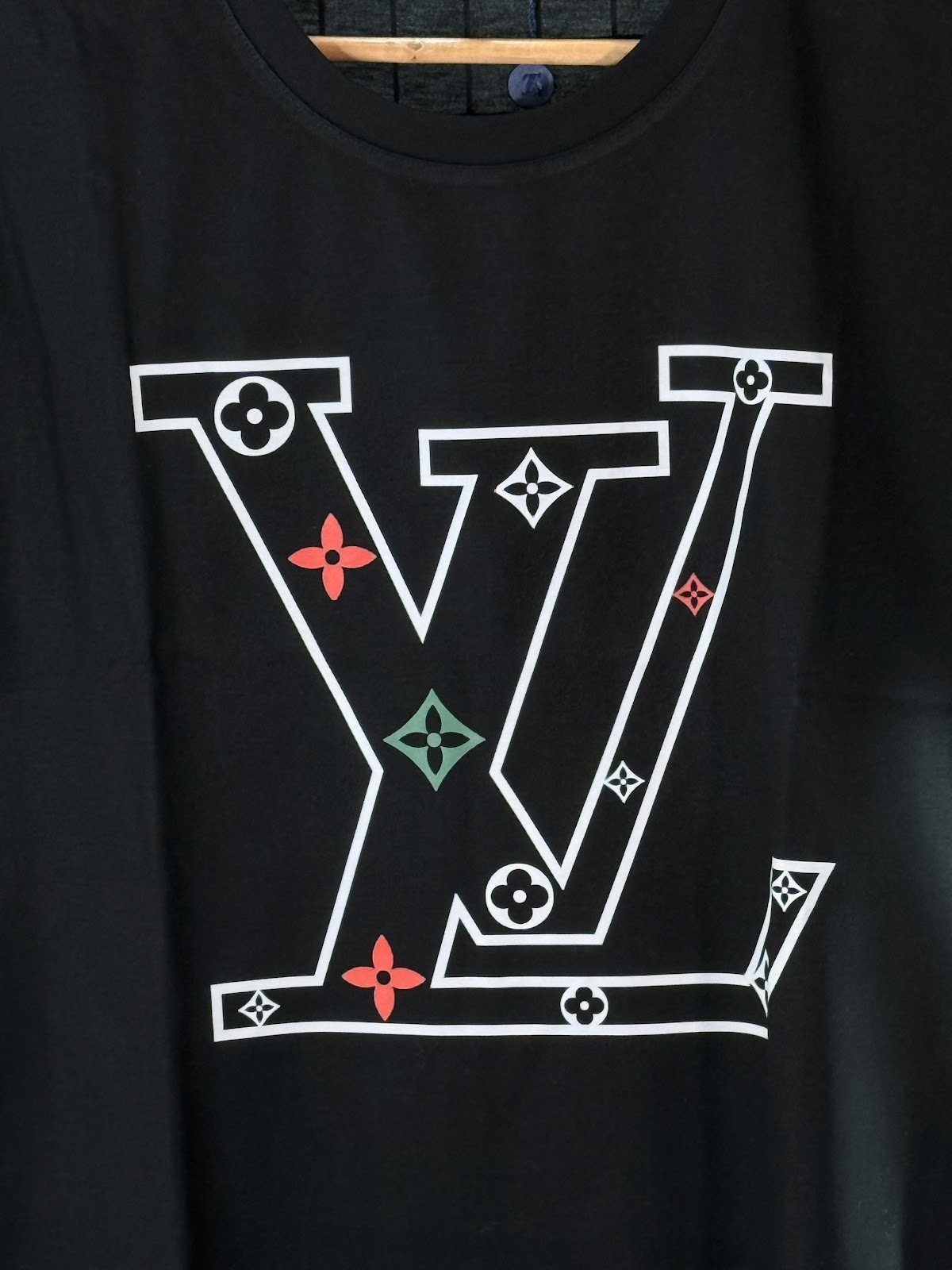 Camisa_LV_Preta_V2.1 - 1