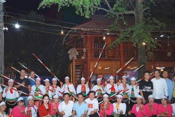 Phân cấp, ủy quyền: Chính quyền gần dân, giải quyết việc nhanh hơn - Báo Hà Nội Mới