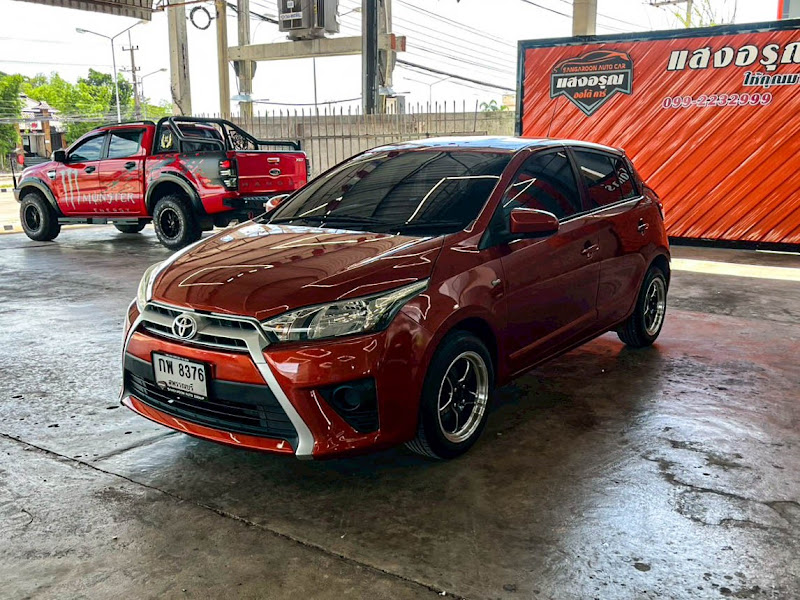 TOYOTA YARIS ECO