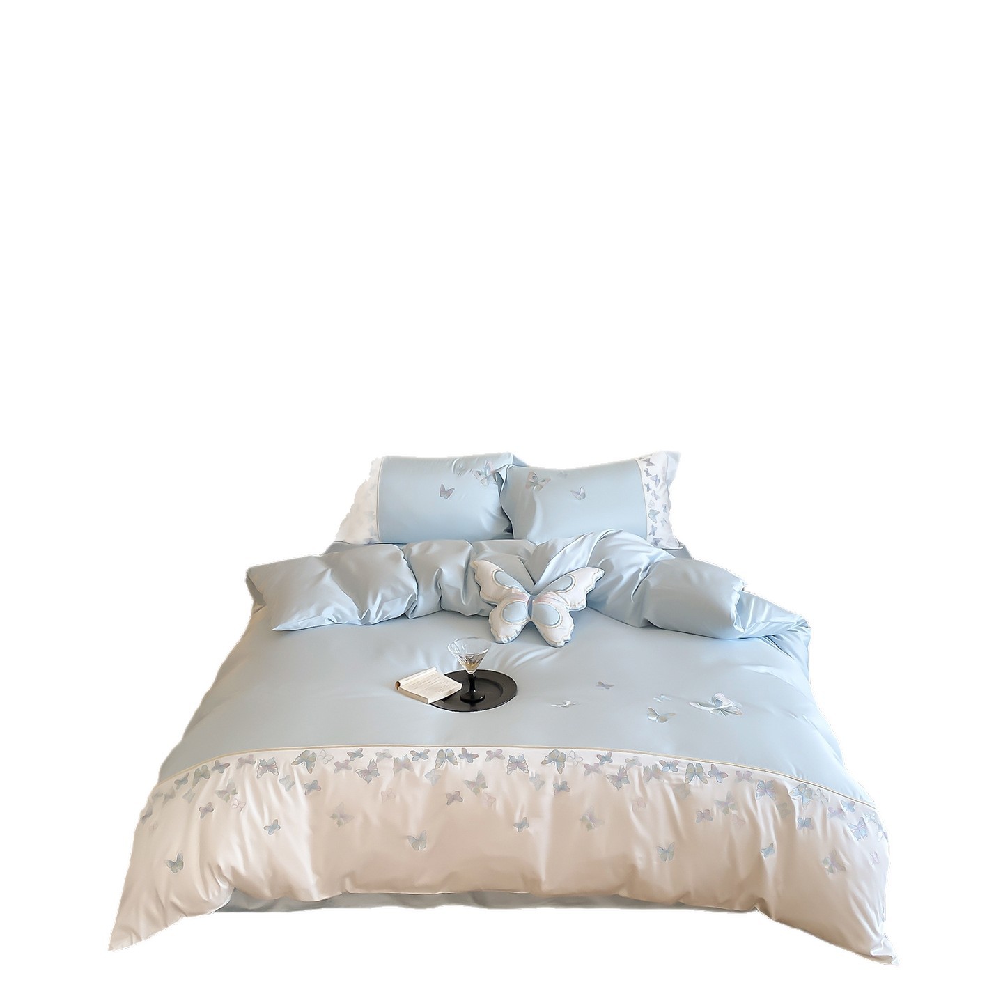 Cotton bed linen set with butterfly pattern