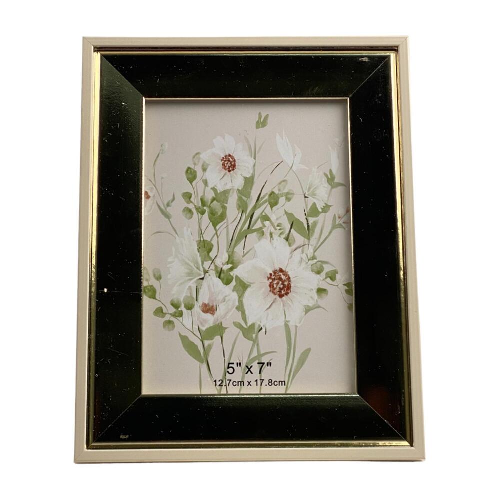 Portarretratos decorativo Concepts™ Spring Blossom 5" x 7", color negro