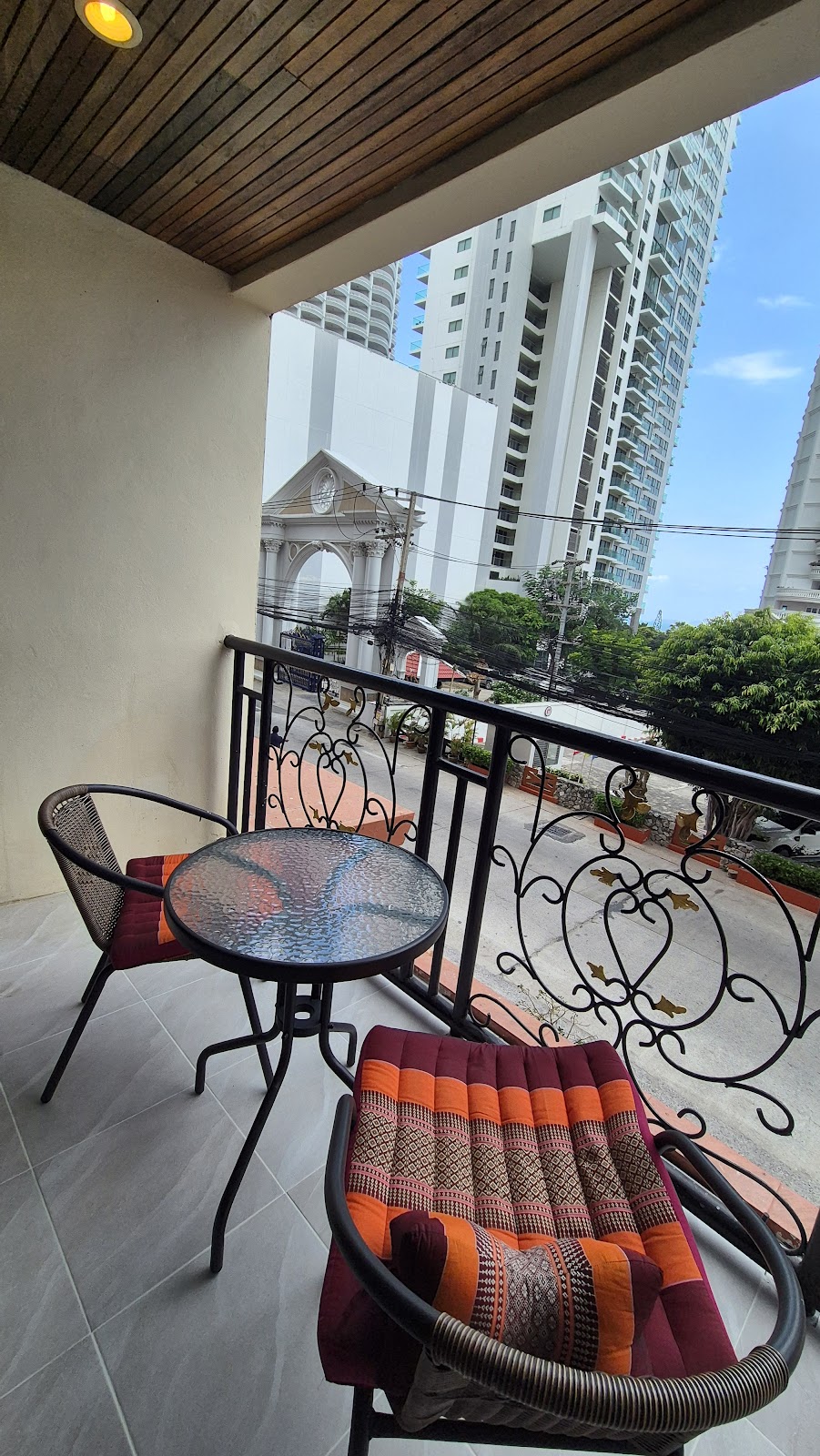 Rayong Condo Chain - 2 Bed, Floor 15 8
