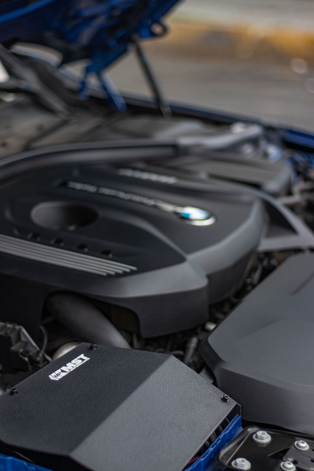 BMW 330i · Nardo Grey 6