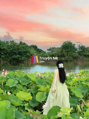 Đêm Đen Bên Trong Tòa Nhà Bỏ Hoang