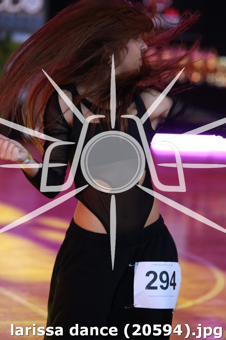 larissa dance (20594).jpg