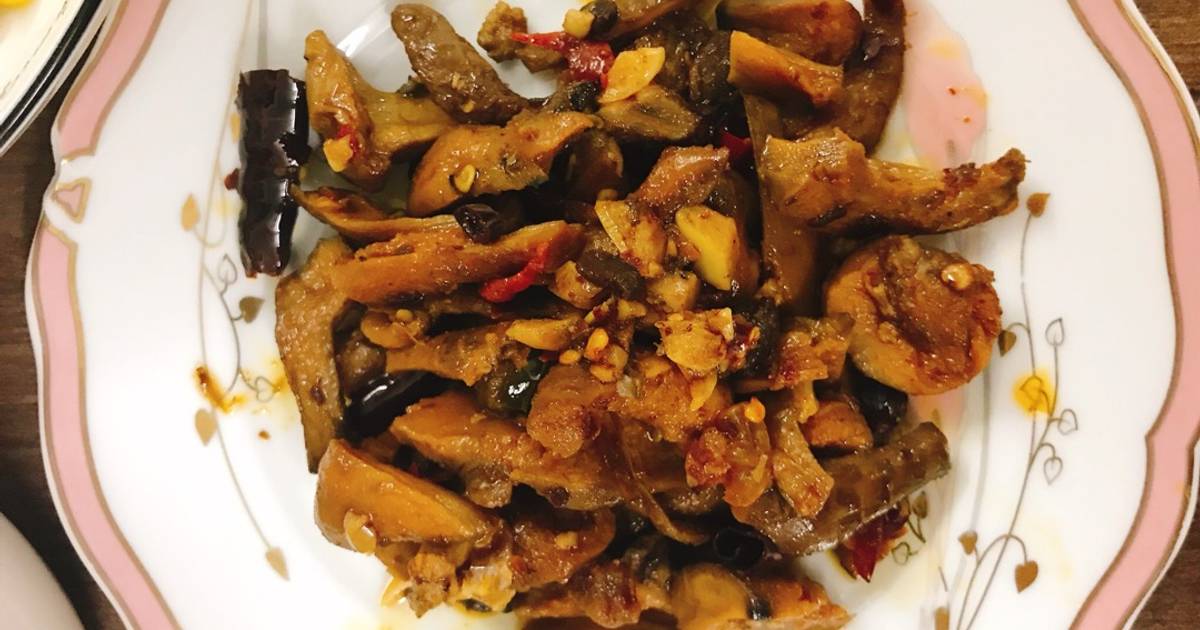 Chân nấm hương xào cay