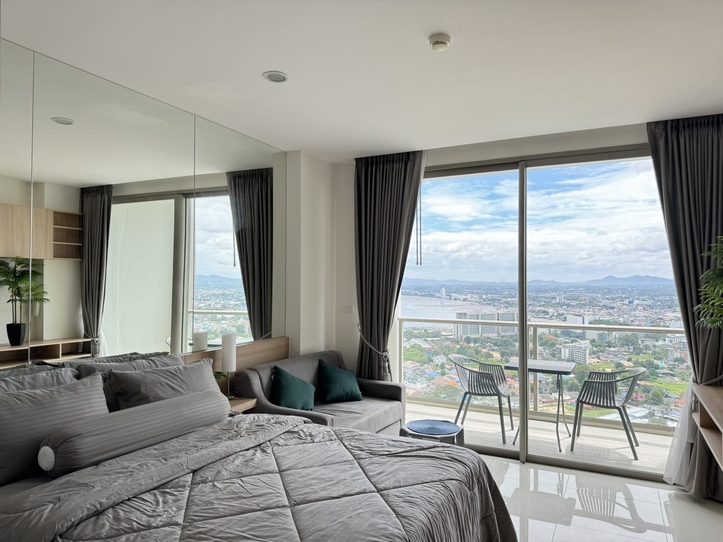 Seven Seas Cote d`Azur - 2 Bed, Floor 2 4