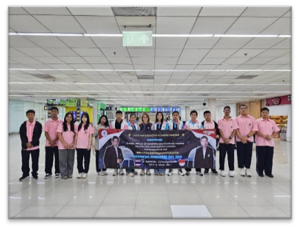 คณะนักเรียนที่ Indonesia Inventors Day 2025