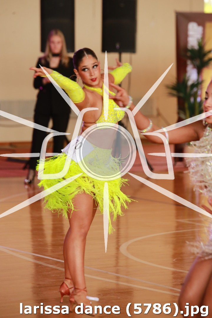 larissa dance (5786).jpg