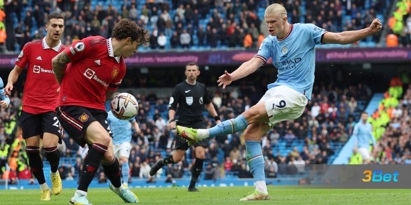 Soi kèo Man United vs Man City 19h30 ngày 17/01/2026