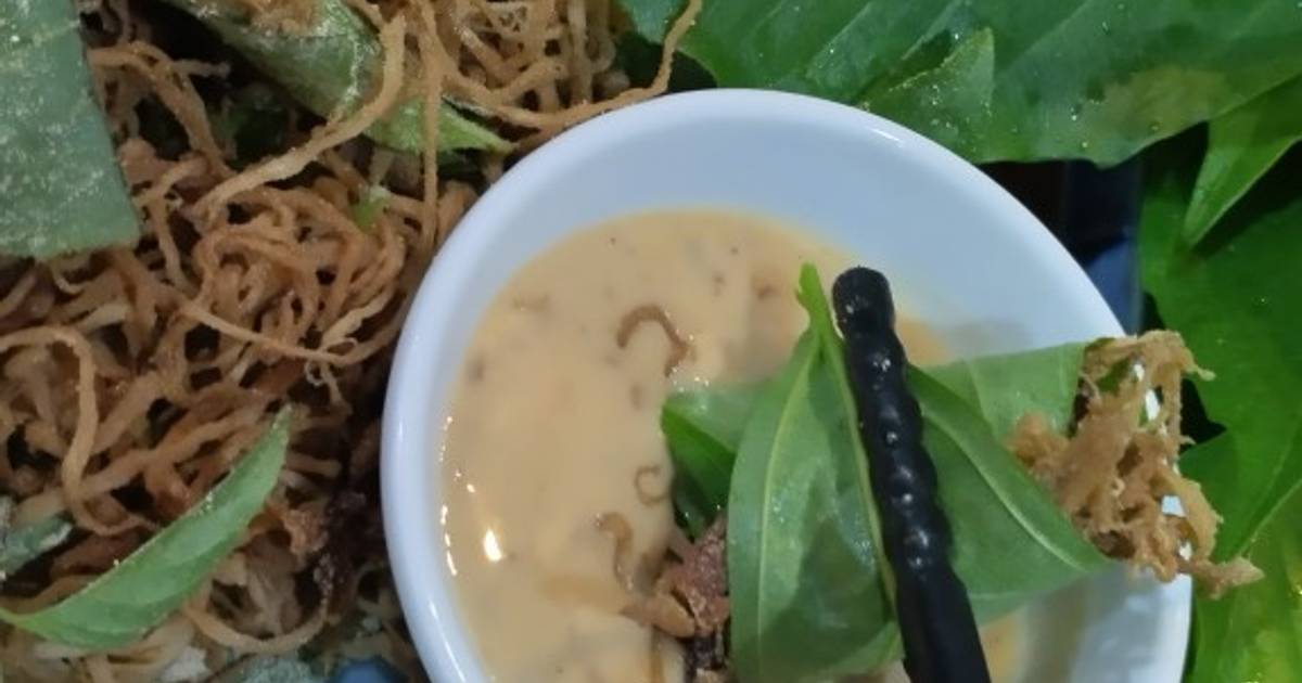 Nấm thính cuốn lá sung