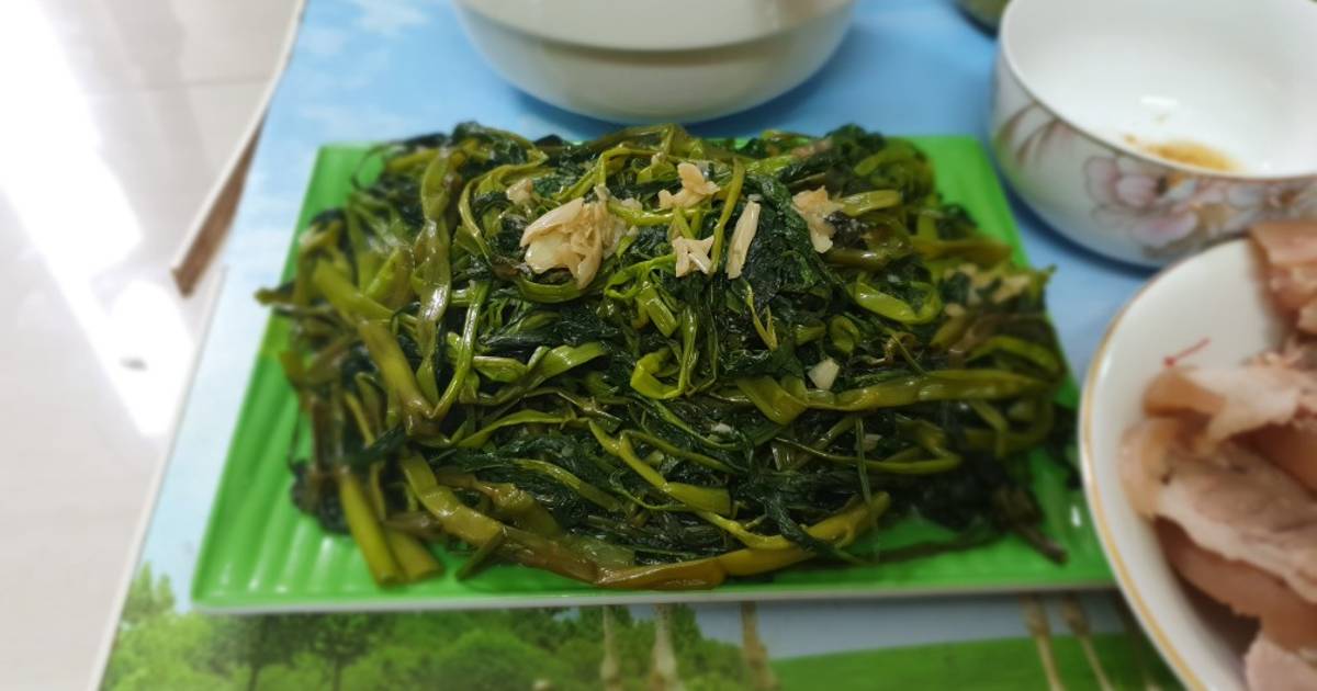 Rau muống xào tỏi