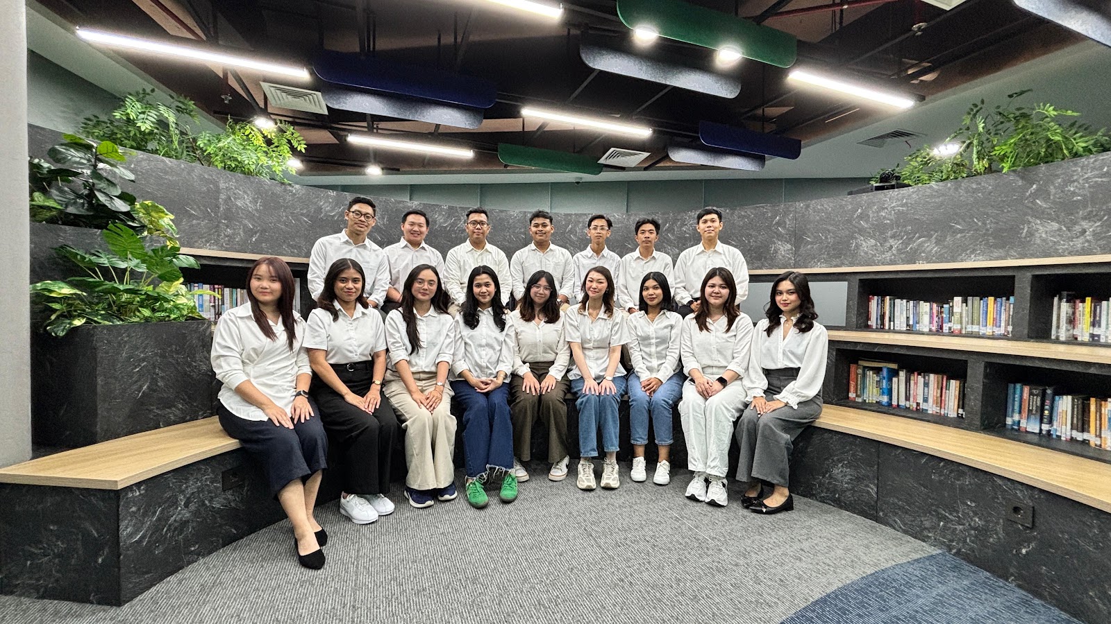 FIF_Recruitment_Center