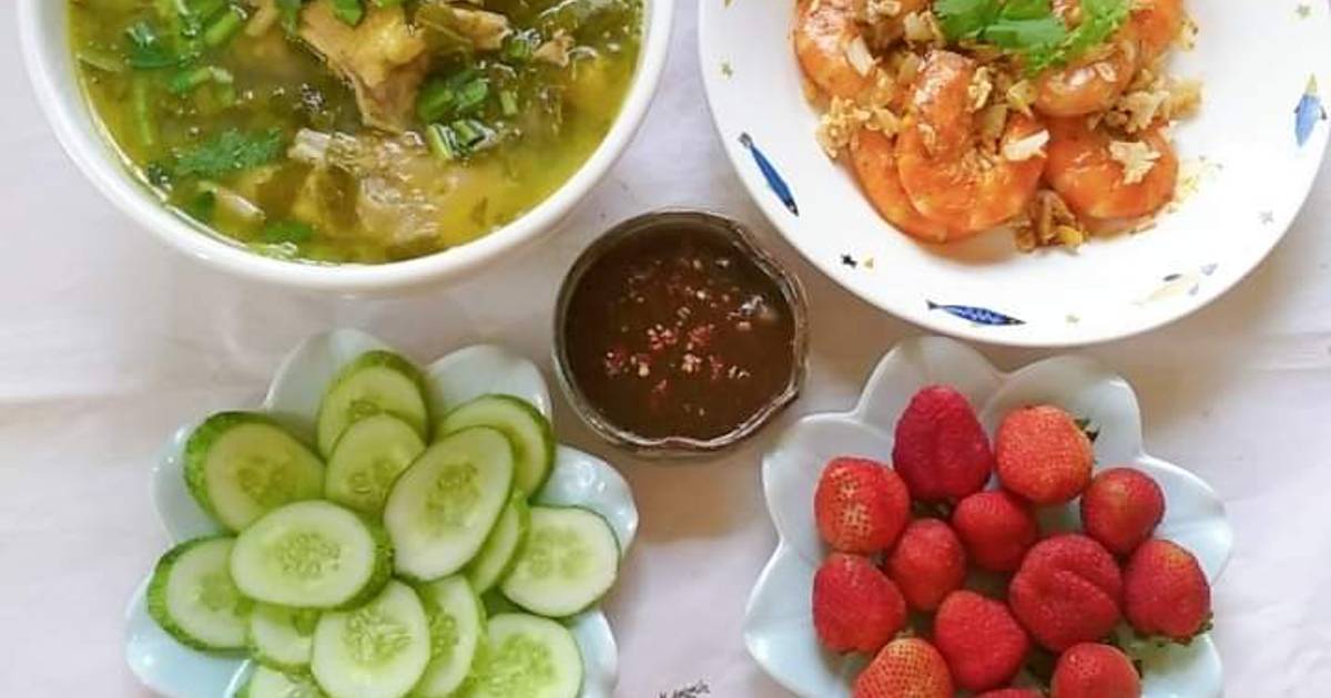 Mâm cơm gia đình thời Covid 19