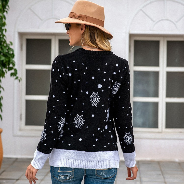 Women's Christmas Sweater with Reindeer Motif