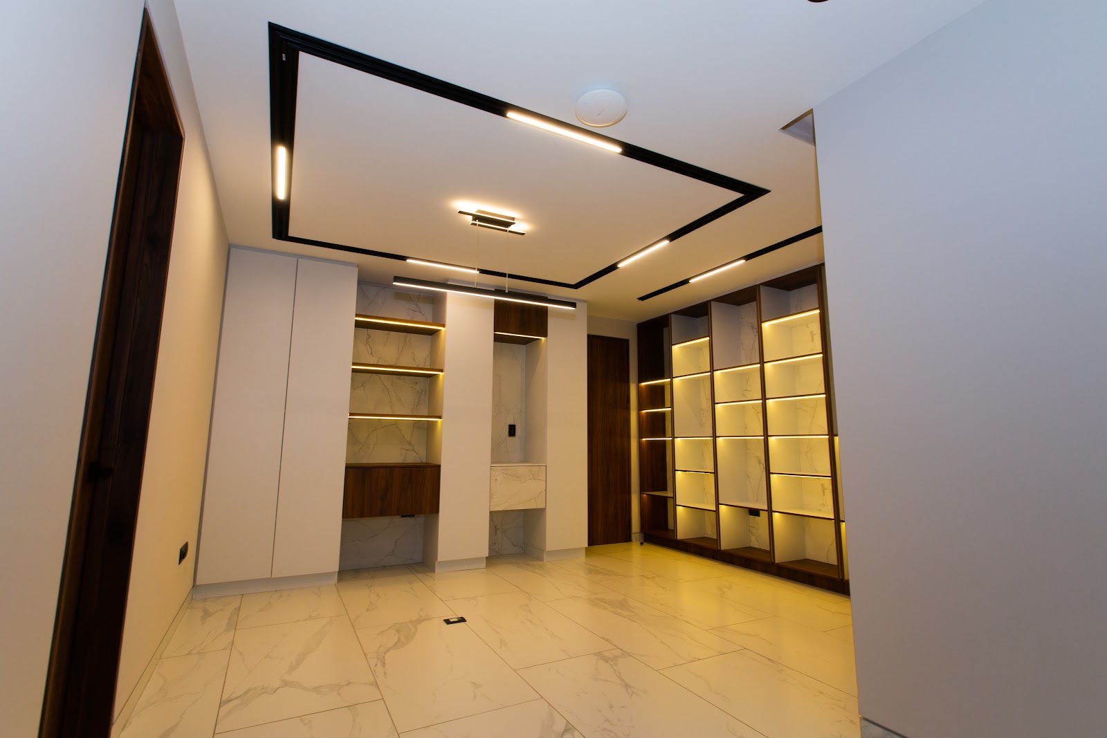 Estudio con acceso independiente casa en venta Bosque Real