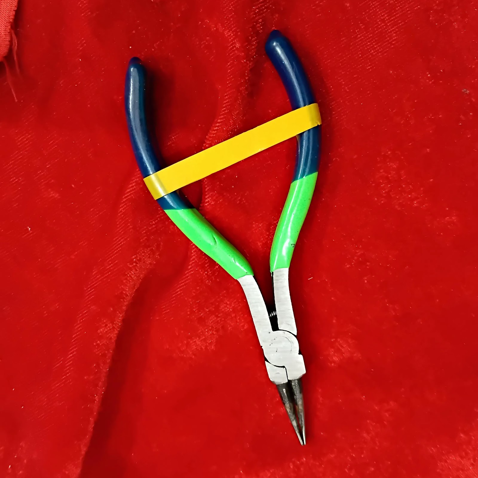 Round Nose Plier-1